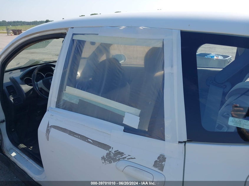 2007 Honda Fit Sport VIN: JHMGD38647S068439 Lot: 39701010