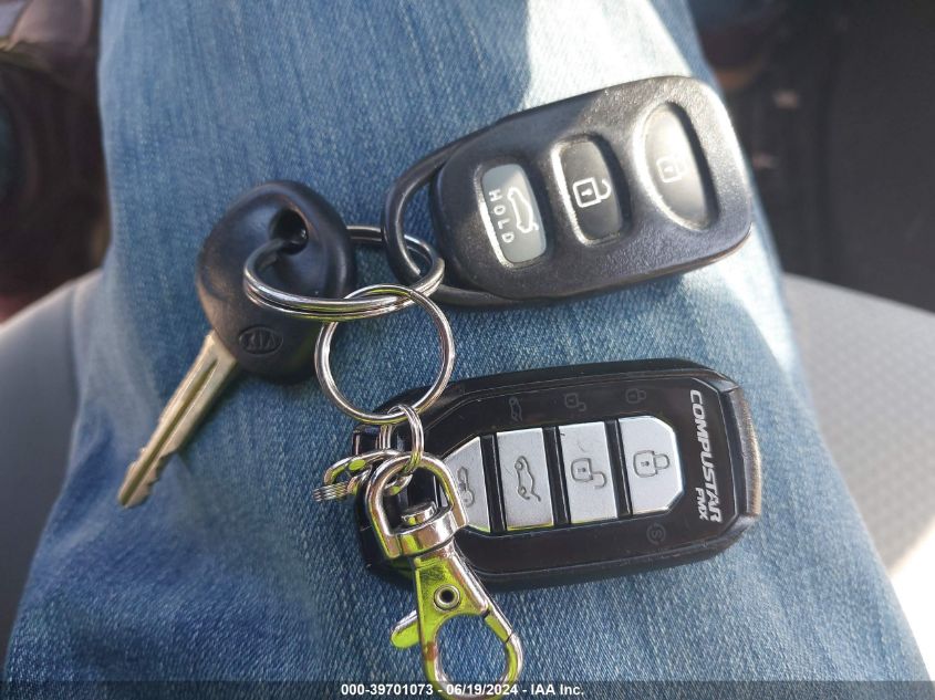 2010 Kia Forte Ex VIN: KNAFU4A28A5136304 Lot: 39701073