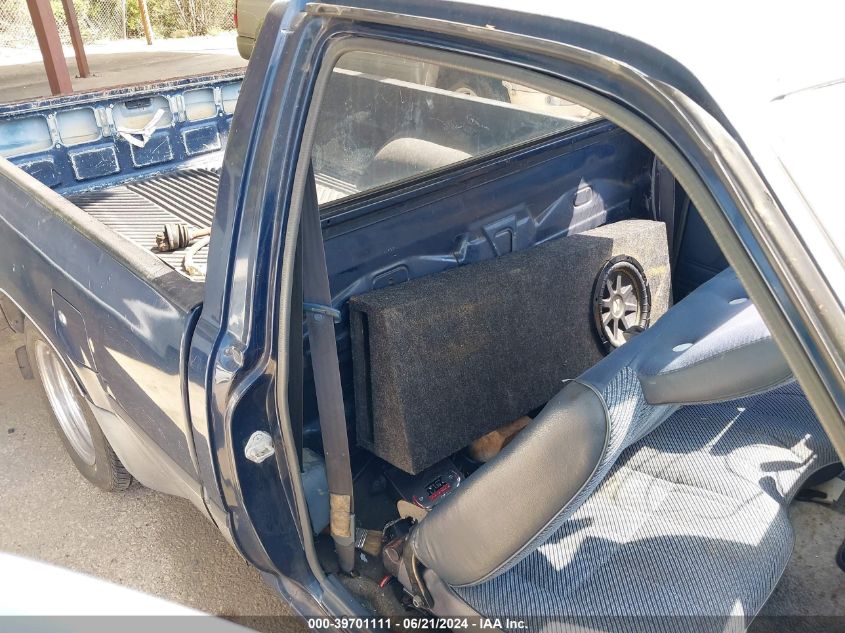 1993 Toyota Pickup 1/2 Ton Short Whlbase Stb VIN: 4TARN81A0PZ055225 Lot: 39701111