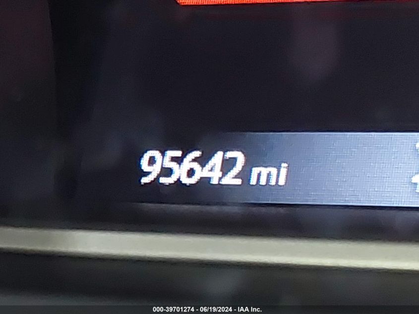 2018 Nissan Pathfinder Sv VIN: 5N1DR2MM2JC665381 Lot: 39701274