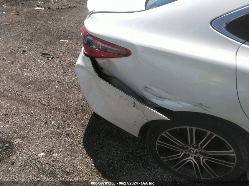 2016 Toyota Camry Le/Xle/Se/Xse VIN: 4T1BF1FK1GU157010 Lot: 39701358