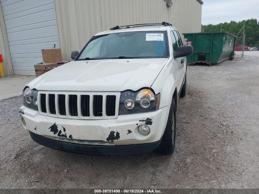 2005 Jeep Grand Cherokee Laredo VIN: 1J4HS48N05C537651 Lot: 39701498