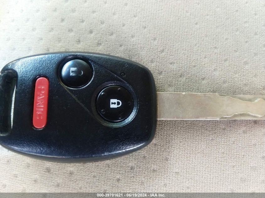 2005 Honda Odyssey Lx VIN: 5FNRL38295B119910 Lot: 39701621