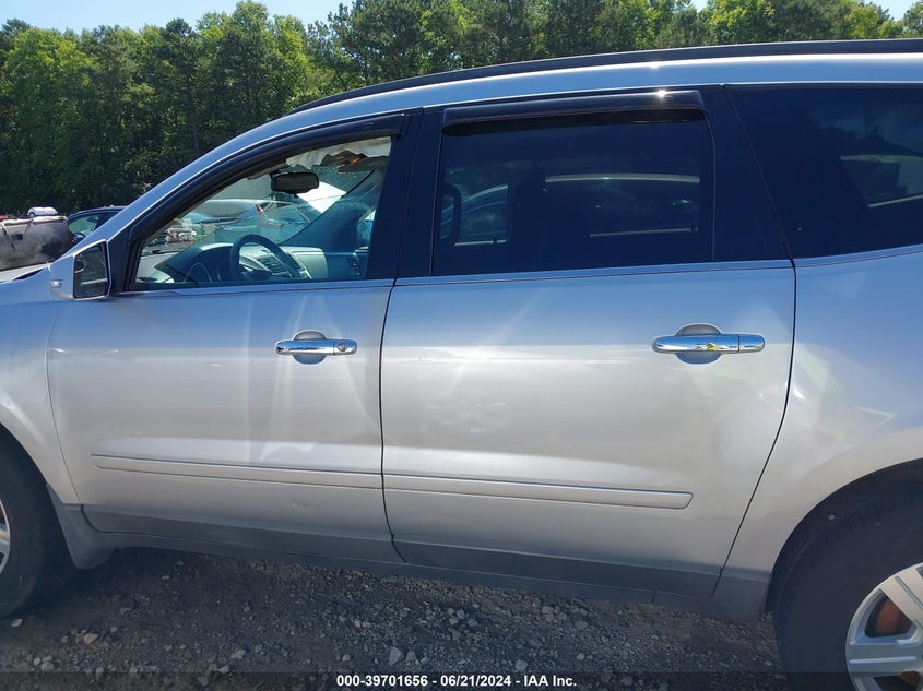 2010 Chevrolet Traverse VIN: IGNLRSED4AJ215059 Lot: 39701656