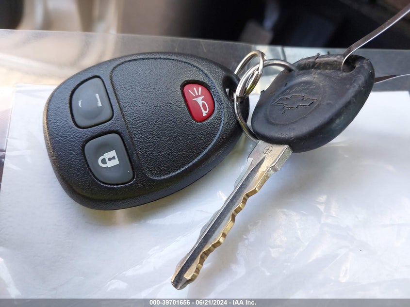 2010 Chevrolet Traverse VIN: IGNLRSED4AJ215059 Lot: 39701656