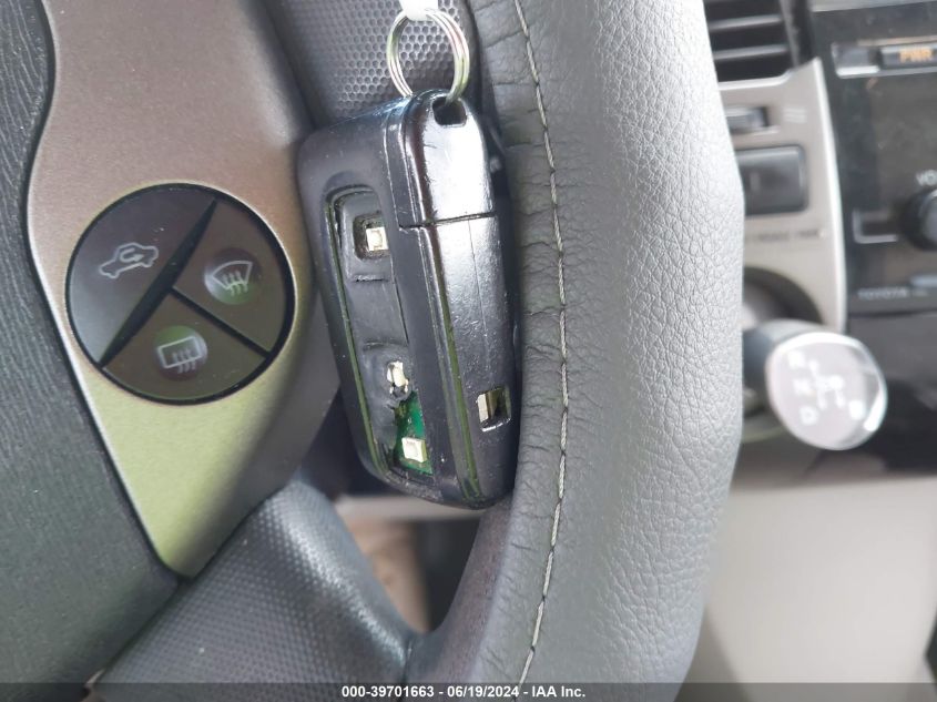 2007 Toyota Prius VIN: JTDKB20U877665943 Lot: 39701663