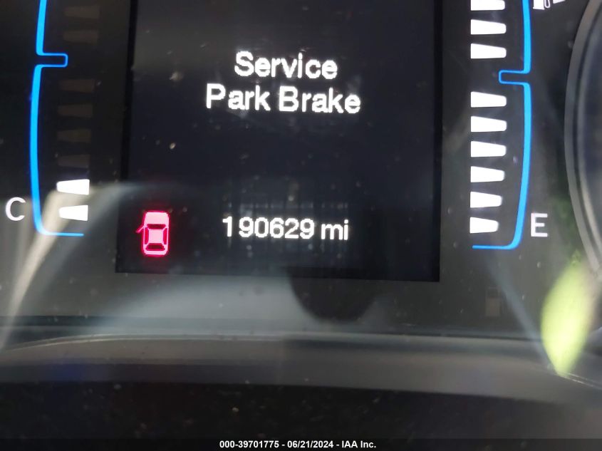 2015 Chrysler 200 Limited VIN: 1C3CCCAB6FN631180 Lot: 39701775