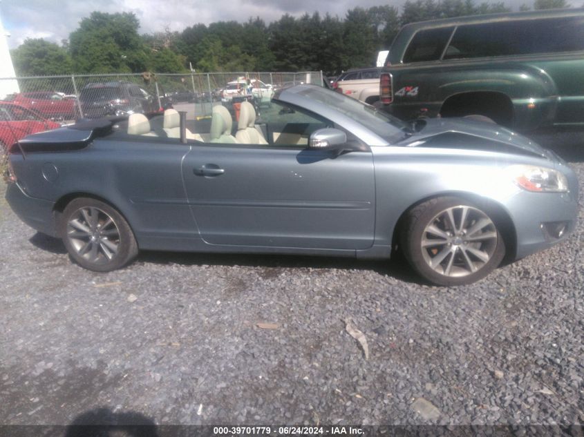 2013 Volvo C70 T5/T5 Platinum/T5 Premier Plus VIN: YV1672MC5DJ140402 Lot: 39701779