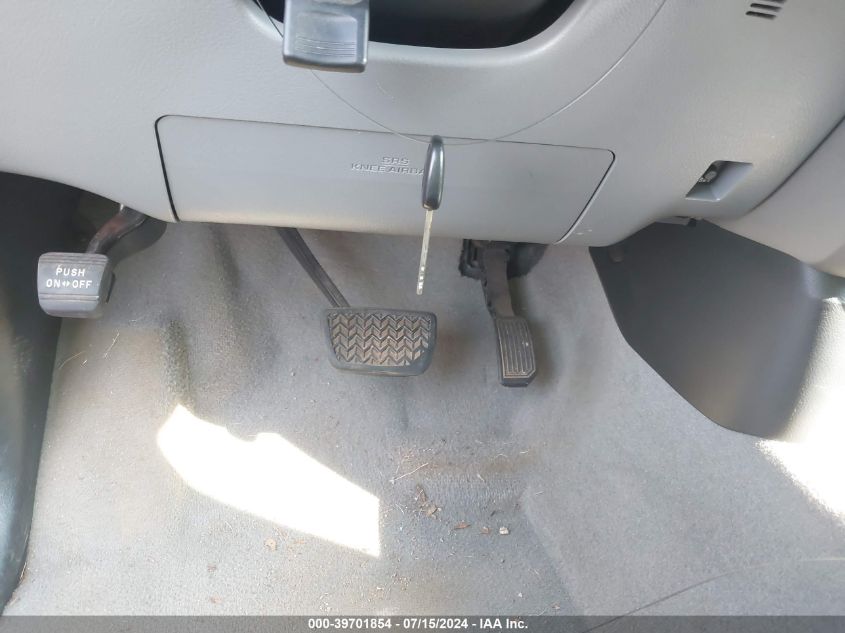 2011 Toyota Tundra Grade 4.6L V8 VIN: 5TFRM5F18BX035033 Lot: 39701854