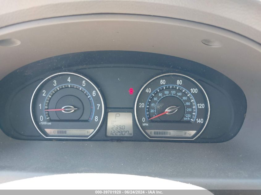 2008 Kia Optima Lx VIN: KNAGE123085235295 Lot: 39701928