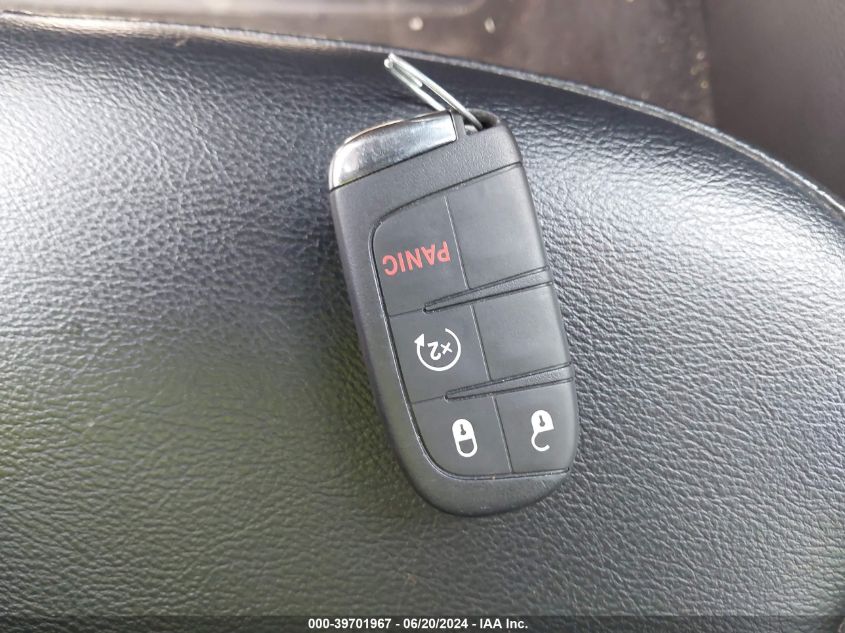 2017 Jeep New Compass Latitude VIN: 3C4NJCBB5HT658284 Lot: 39701967