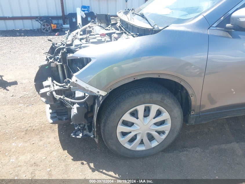 2015 Nissan Rogue S VIN: KNMAT2MVXFP514502 Lot: 39702004