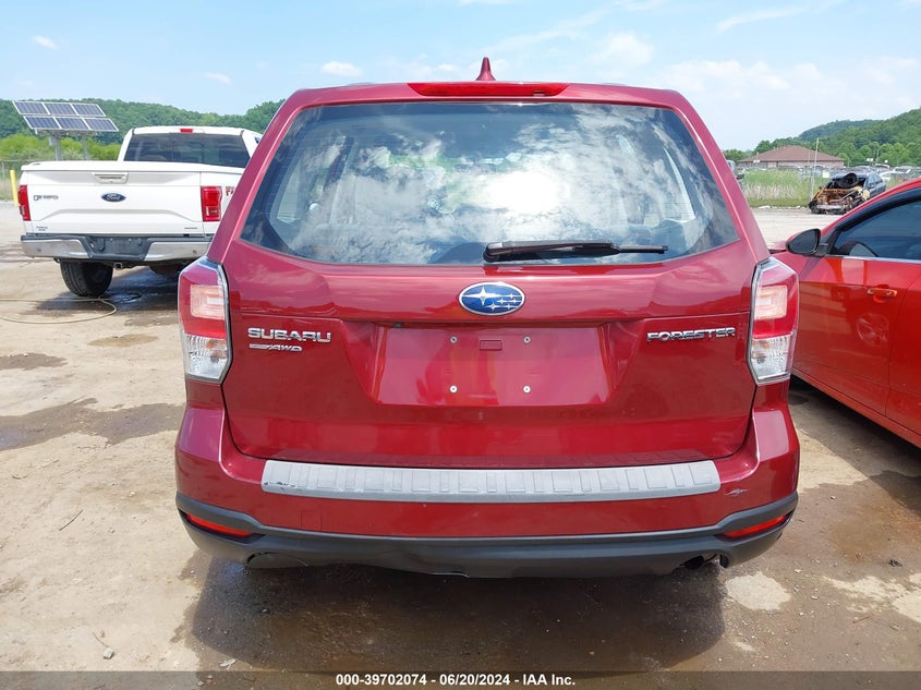 2018 Subaru Forester 2.5I VIN: JF2SJAAC5JH612347 Lot: 39702074