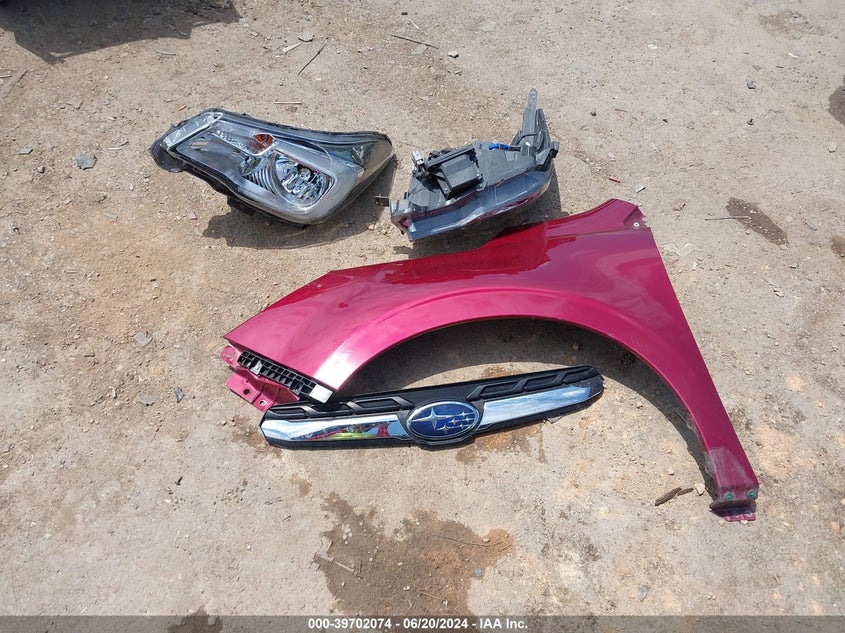 2018 Subaru Forester 2.5I VIN: JF2SJAAC5JH612347 Lot: 39702074