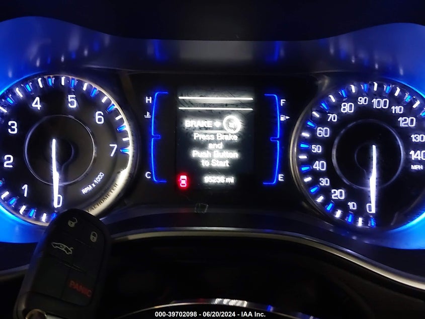 2016 CHRYSLER 200 LIMITED - 1C3CCCAB7GN126590