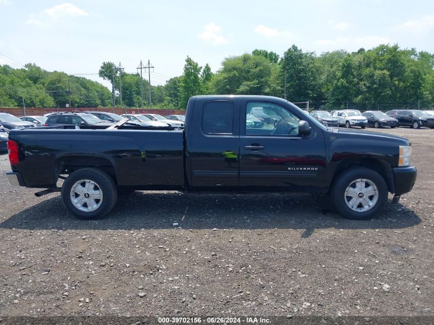 2011 Chevrolet Silverado 1500 Lt VIN: 1GCRKSE00BZ408602 Lot: 39702156
