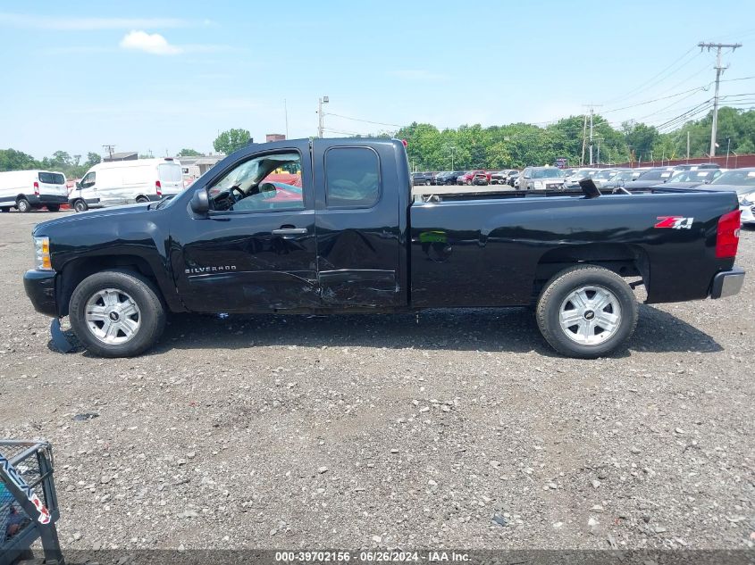 2011 Chevrolet Silverado 1500 Lt VIN: 1GCRKSE00BZ408602 Lot: 39702156