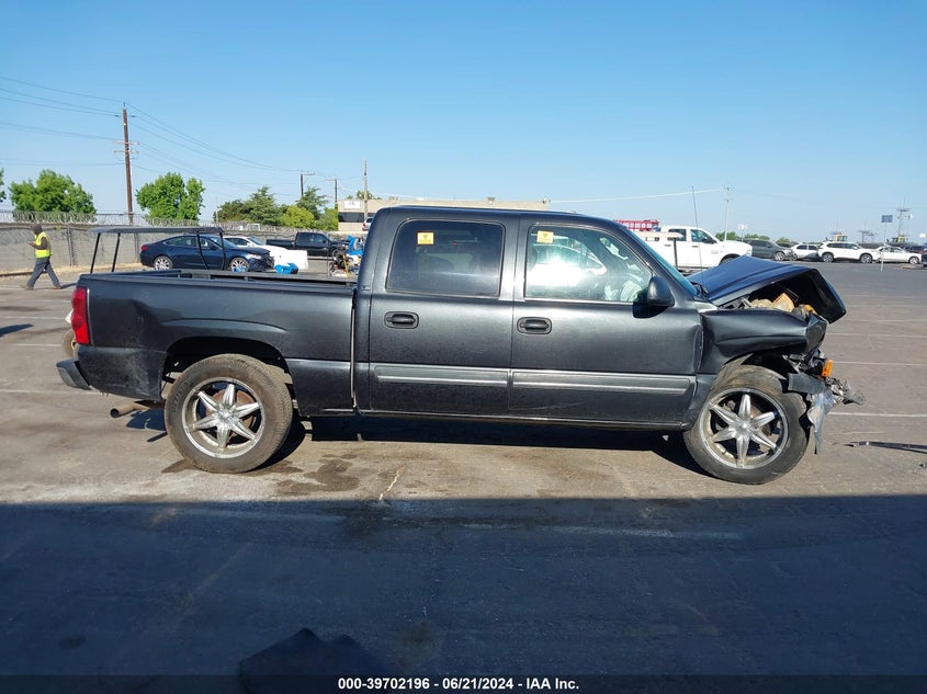 2005 Chevrolet Silverado 1500 Ls VIN: 2GCEC13T851133612 Lot: 39702196