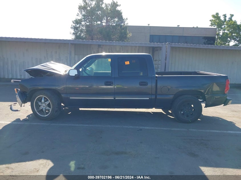 2005 Chevrolet Silverado 1500 Ls VIN: 2GCEC13T851133612 Lot: 39702196