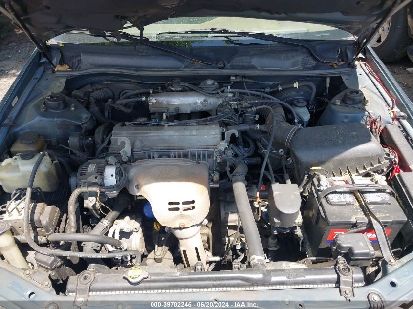 2000 Toyota Camry Le VIN: 4T1BG22K4YU978712 Lot: 39702245