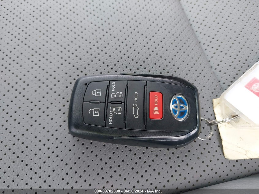 2024 TOYOTA SIENNA LIMITED/PLATINUM - 5TDZRKEC5RS189444