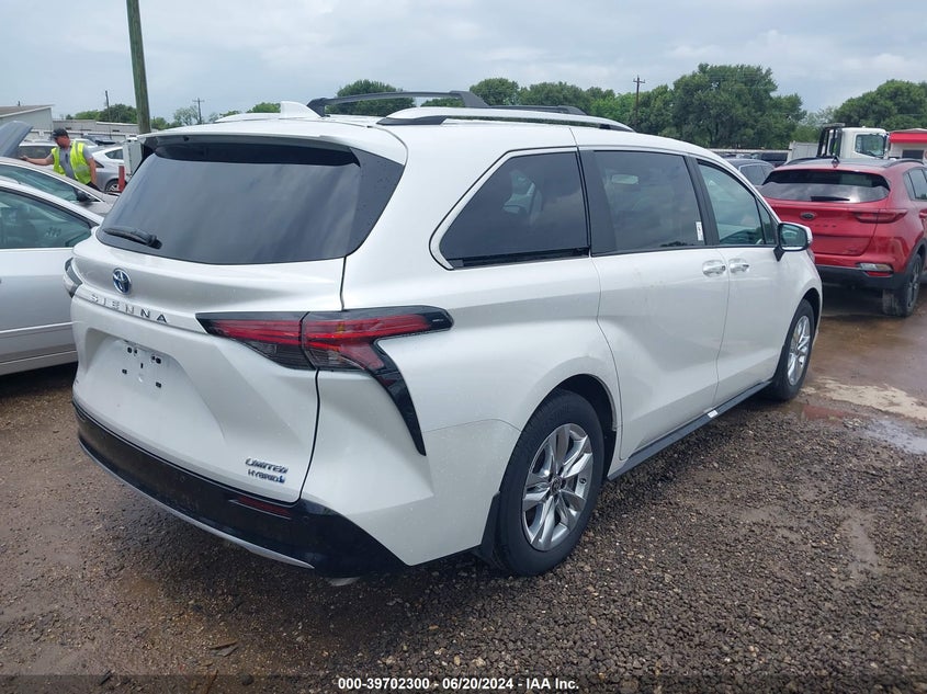 2024 TOYOTA SIENNA LIMITED/PLATINUM - 5TDZRKEC5RS189444