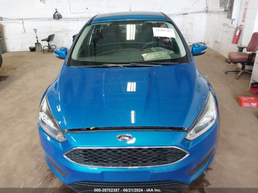 2016 Ford Focus Se VIN: 1FADP3F2XGL389493 Lot: 39702387