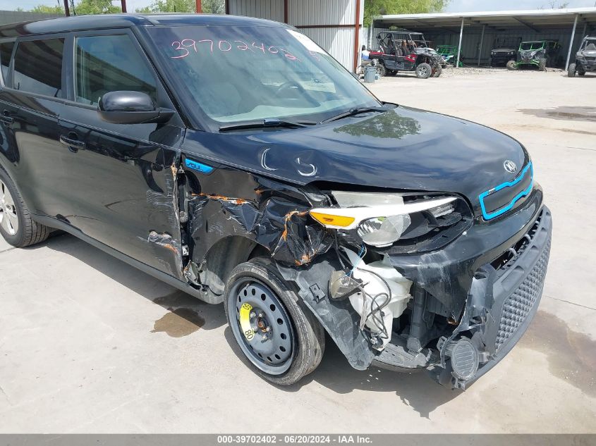 2015 Kia Soul VIN: KNDJN2A28F7183021 Lot: 39702402