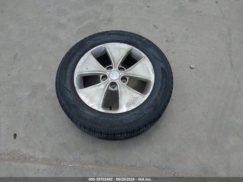 2015 Kia Soul VIN: KNDJN2A28F7183021 Lot: 39702402