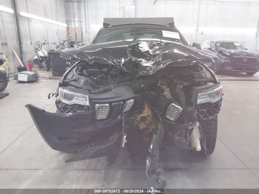 2017 Jeep Grand Cherokee Overland 4X4 VIN: 1C4RJFCG9HC804002 Lot: 39702472