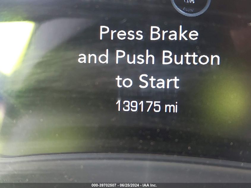 2018 Chrysler 300 Limited VIN: 2C3CCAEG4JH222607 Lot: 39702507