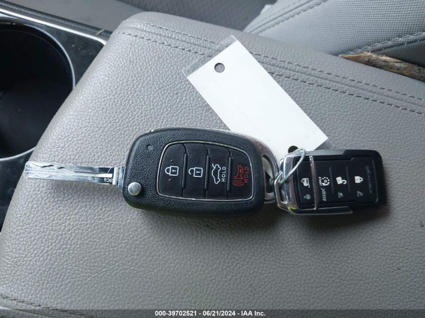 2018 Hyundai Sonata Se VIN: 5NPE24AF1JH728263 Lot: 39702521