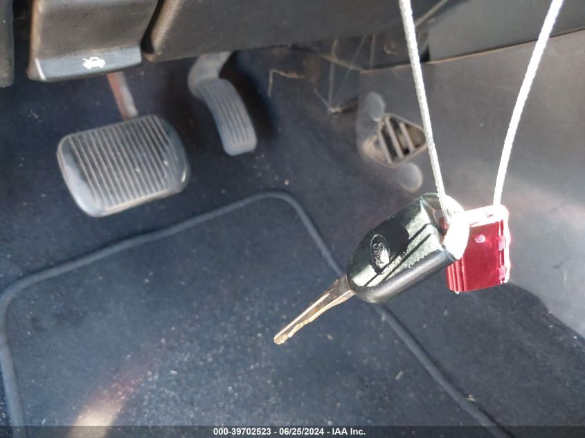 2008 Ford Focus Se/Sel/Ses VIN: 1FAHP35NX8W237243 Lot: 39702523