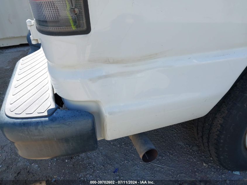 2008 Ford E-250 Commercial/Recreational VIN: 1FTNE24L38DA83113 Lot: 39702602