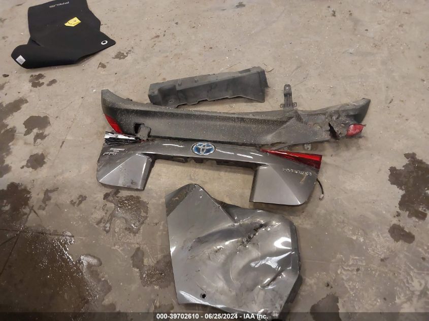 2021 Toyota Prius Le VIN: JTDKAMFUXM3137989 Lot: 39702610