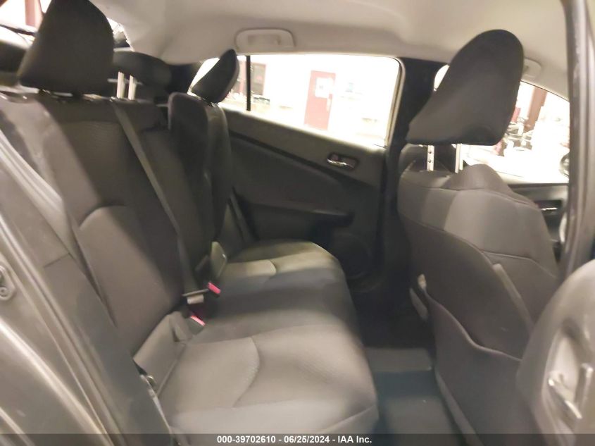 2021 Toyota Prius Le VIN: JTDKAMFUXM3137989 Lot: 39702610