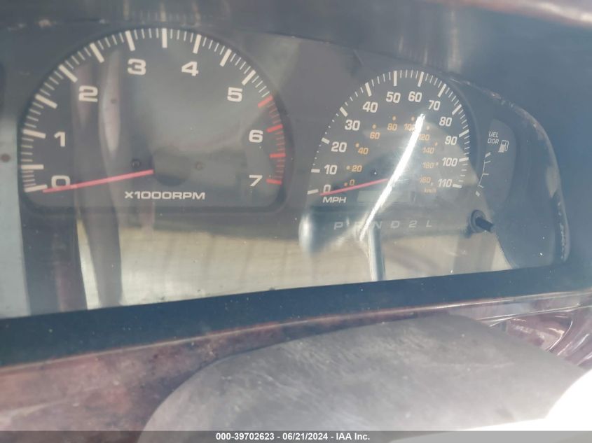 1999 Toyota 4Runner Limited V6 VIN: JT3GN87R0X0113688 Lot: 39702623