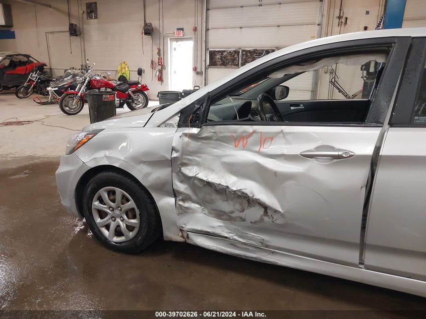 2012 Hyundai Accent Gs VIN: KMHCT5AE5CU042541 Lot: 39702626