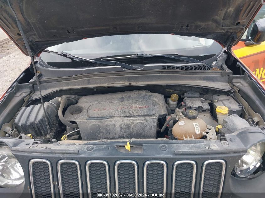 2015 Jeep Renegade Latitude VIN: ZACCJBBTXFPB94746 Lot: 39702667