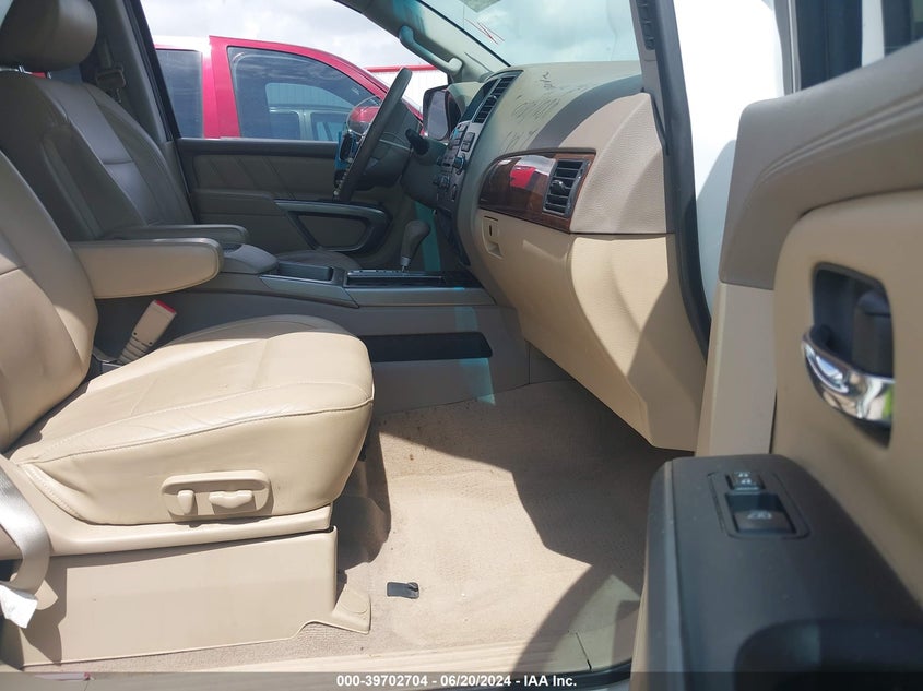 2015 Nissan Armada Sv/Sl/Platinum VIN: 5N1BA0ND8FN600385 Lot: 39702704