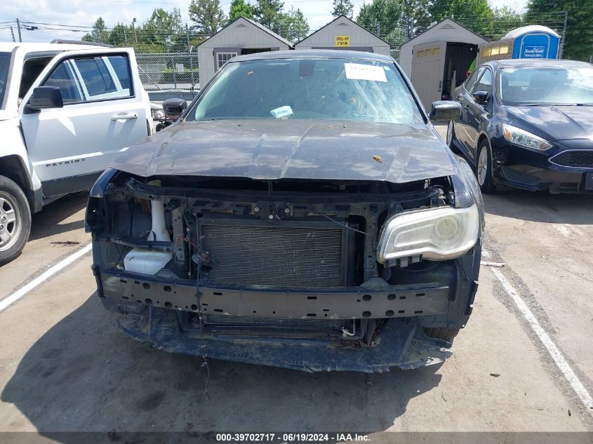 2016 Chrysler 300 Limited VIN: 2C3CCARG1GH220672 Lot: 39702717