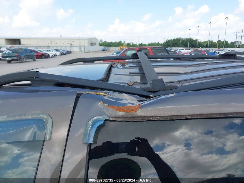 2000 Jeep Grand Cherokee Limited VIN: 1J4GW58N5YC189629 Lot: 39702735