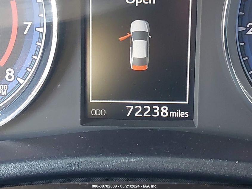 2017 Toyota Corolla L/Le/Xle/Se/Xse VIN: 2T1BURHE5HC923836 Lot: 39702889