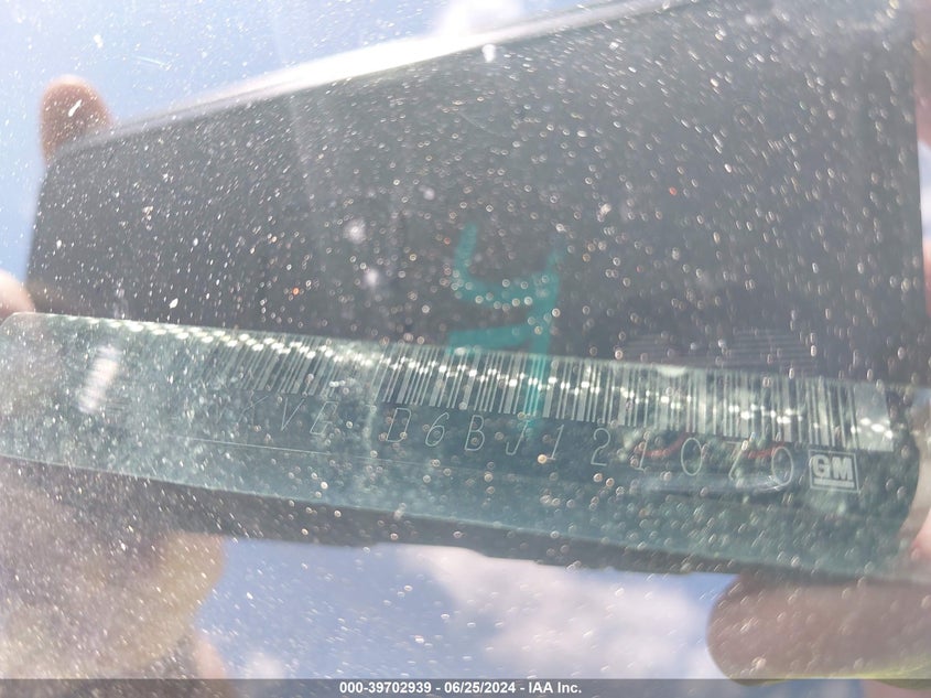 2011 Chevrolet Traverse Lt VIN: 1GNKVGED6BJ121070 Lot: 39702939