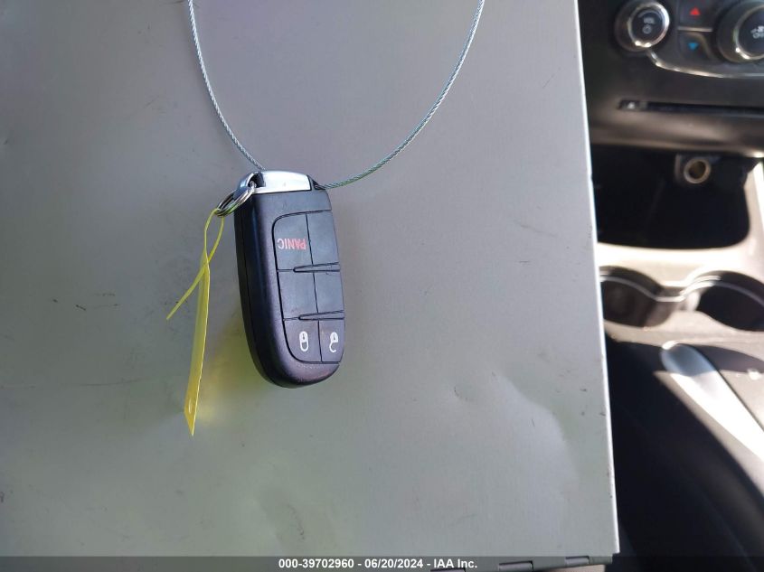 2017 Dodge Journey Sxt VIN: 3C4PDCBG7HT588945 Lot: 39702960