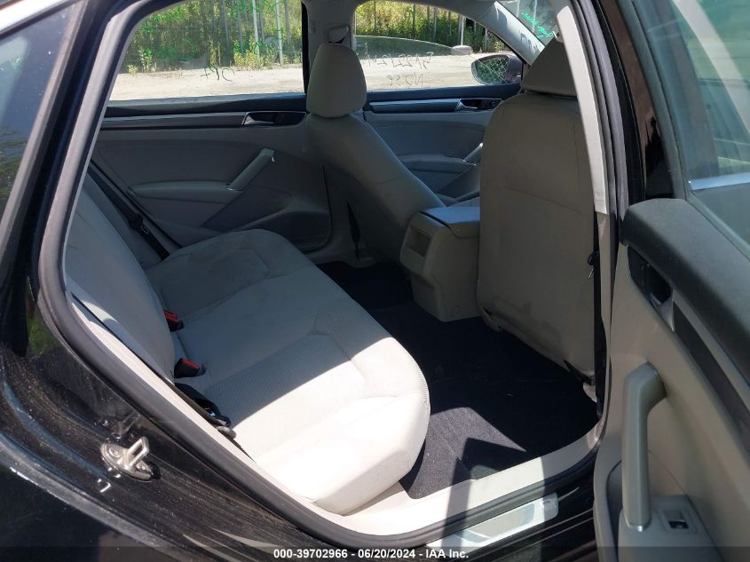 2016 Volkswagen Passat 1.8T R-Line VIN: 1VWAT7A36GC029330 Lot: 39702966