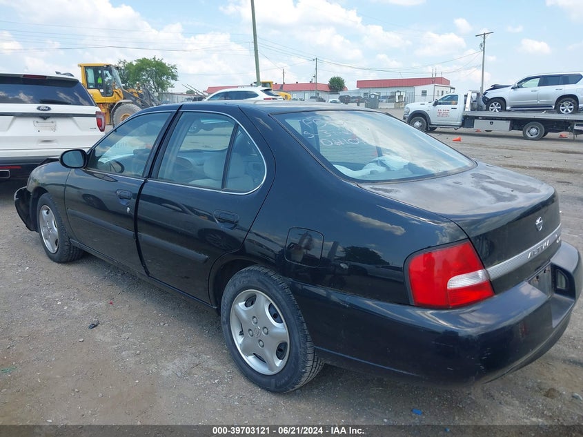 2000 Nissan Altima Gle/Gxe/Se/Xe VIN: 1N4DL01D9YC135861 Lot: 39703121