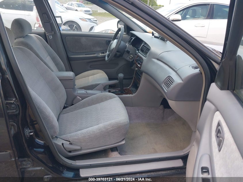 2000 Nissan Altima Gle/Gxe/Se/Xe VIN: 1N4DL01D9YC135861 Lot: 39703121