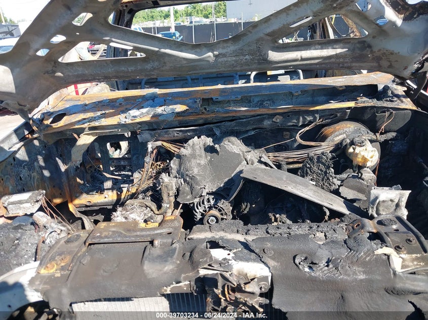 2003 Ford F-250 VIN: 1FTNF21LX3EB86016 Lot: 39703234