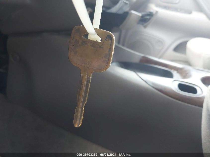 2005 Toyota Tundra Double Cab Sr5 VIN: 5TBET34125S490388 Lot: 39703352